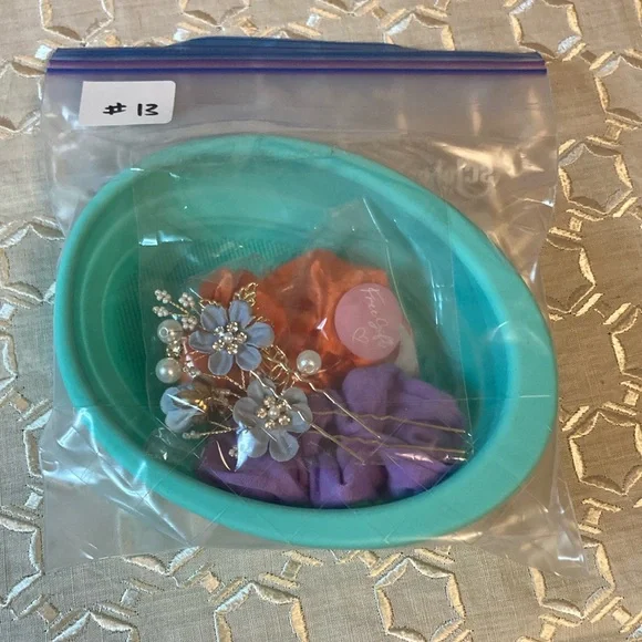 Hair Bundle #13 - Picture 1 of 1